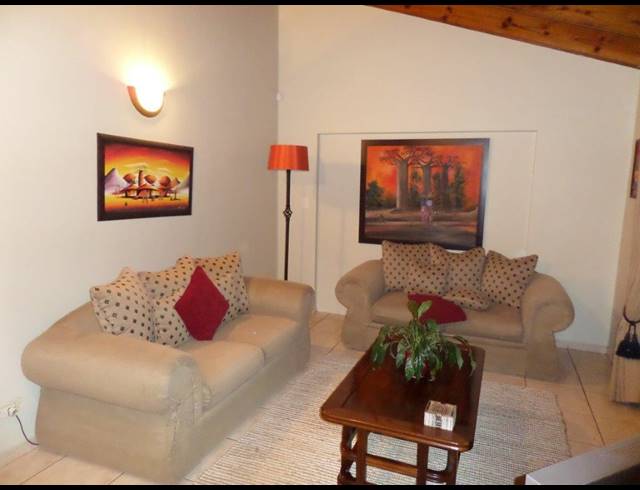 3 BEDROOM FREEHOLD SOLD IN DAWNCREST